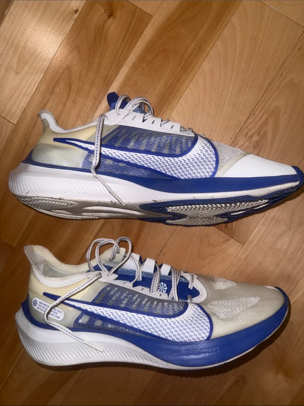 Nike Zoom Gravity Men's White and Blue Performance Running Shoes sz12 EUC